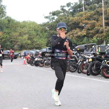 Runner Photo 3764335