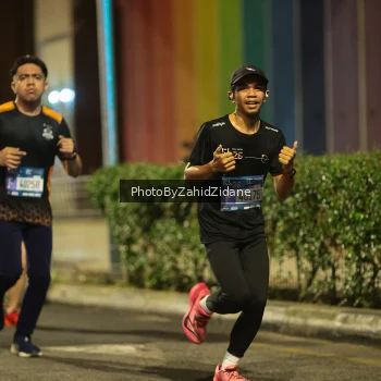 Runner Photo 3764363