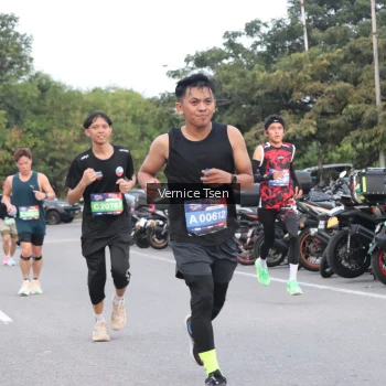 Runner Photo 3764437