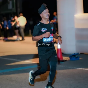Runner Photo 3764579