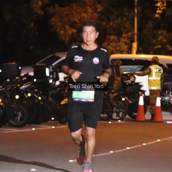Runner Photo 3764619