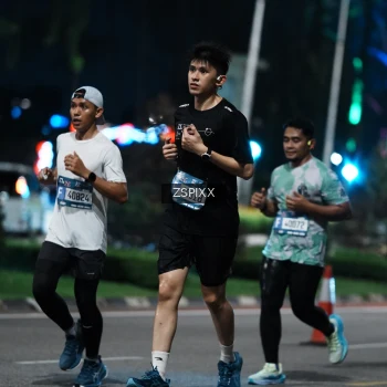 Runner Photo 3764632