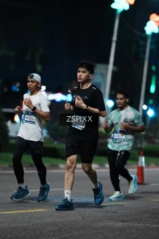 Runner Photo 3764638