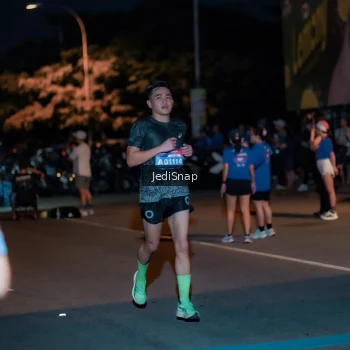 Runner Photo 3764644