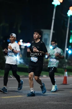 Runner Photo 3764648