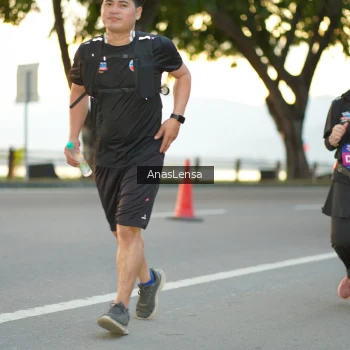 Runner Photo 3764711