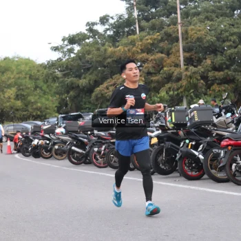 Runner Photo 3764742