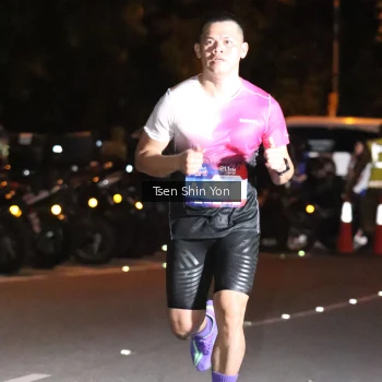 Runner Photo 3764756