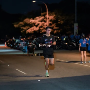 Runner Photo 3764797