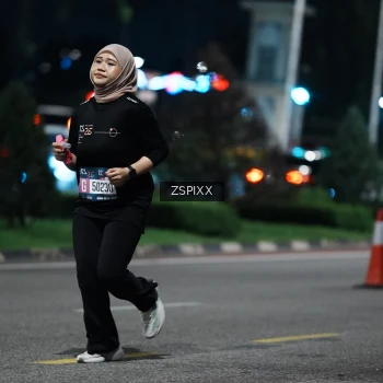 Runner Photo 3764798