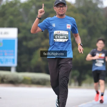 Runner Photo 3764831
