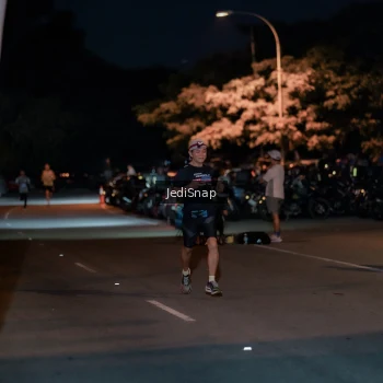 Runner Photo 3764875