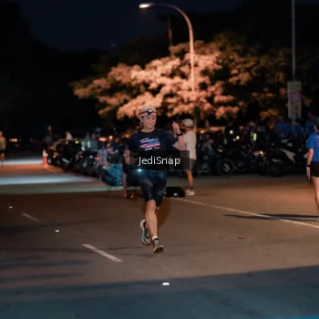 Runner Photo 3764921