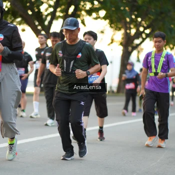 Runner Photo 3764937