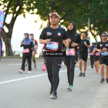 Runner Photo 3765006