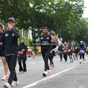 Runner Photo 3765078