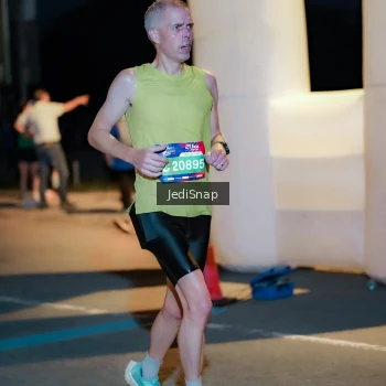 Runner Photo 3765102