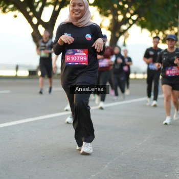 Runner Photo 3765242