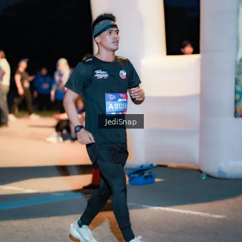 Runner Photo 3765252