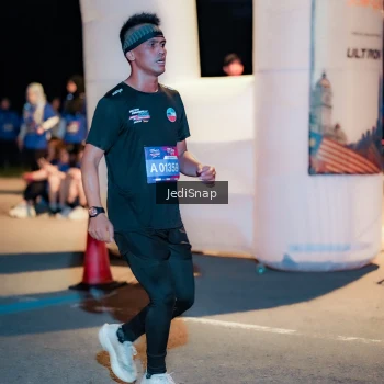 Runner Photo 3765265