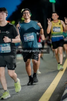Runner Photo 3765302