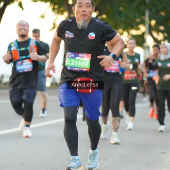Runner Photo 3765312