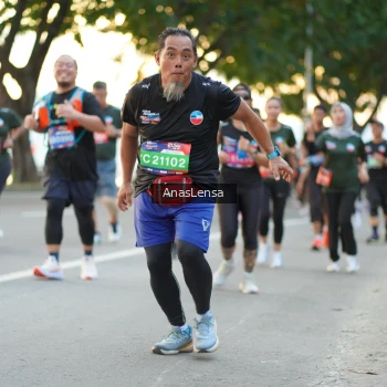 Runner Photo 3765325