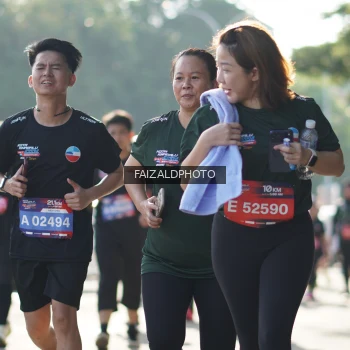 Runner Photo 3765346