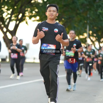 Runner Photo 3765347