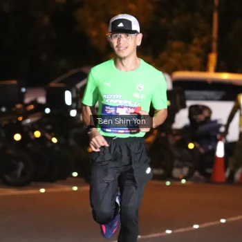 Runner Photo 3765353