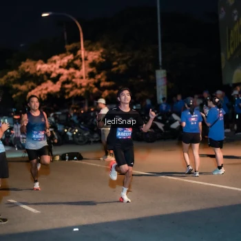 Runner Photo 3765360