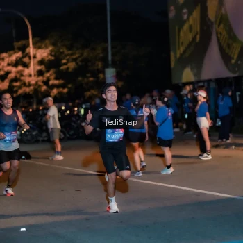 Runner Photo 3765369