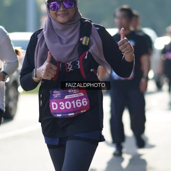 Runner Photo 3765375