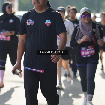 Runner Photo 3765384
