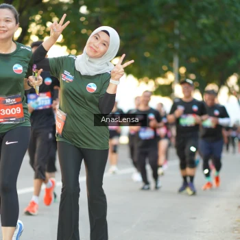 Runner Photo 3765395