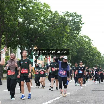 Runner Photo 3765422