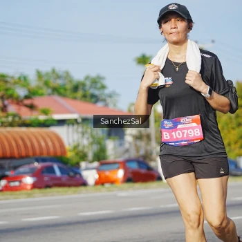 Runner Photo 3765425