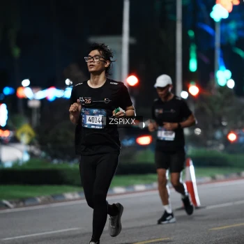 Runner Photo 3765459