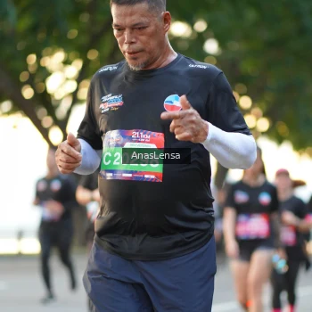 Runner Photo 3765475