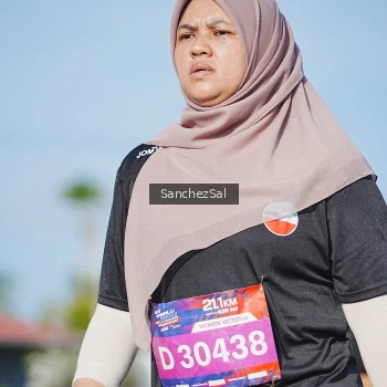 Runner Photo 3765476
