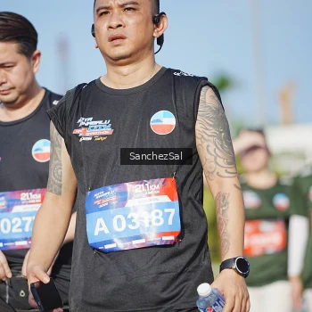 Runner Photo 3765495