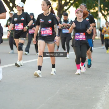 Runner Photo 3765499