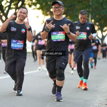 Runner Photo 3765515