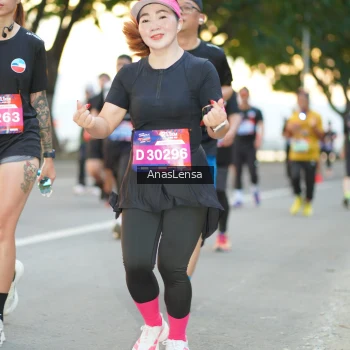 Runner Photo 3765531
