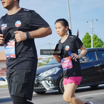Runner Photo 3765544