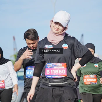 Runner Photo 3765564