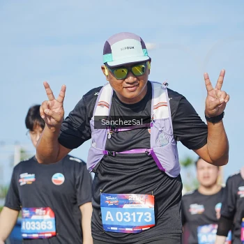 Runner Photo 3765579