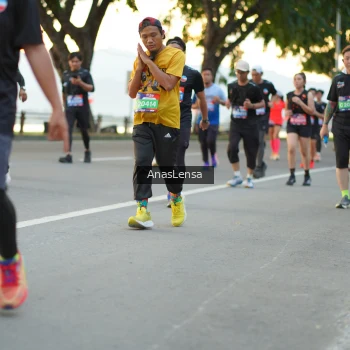 Runner Photo 3765621