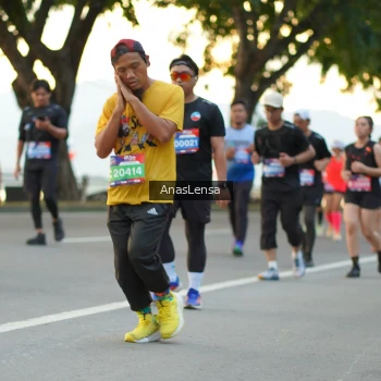 Runner Photo 3765639