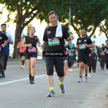 Runner Photo 3765685